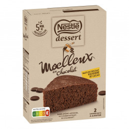 Préparation gâteau moelleux...